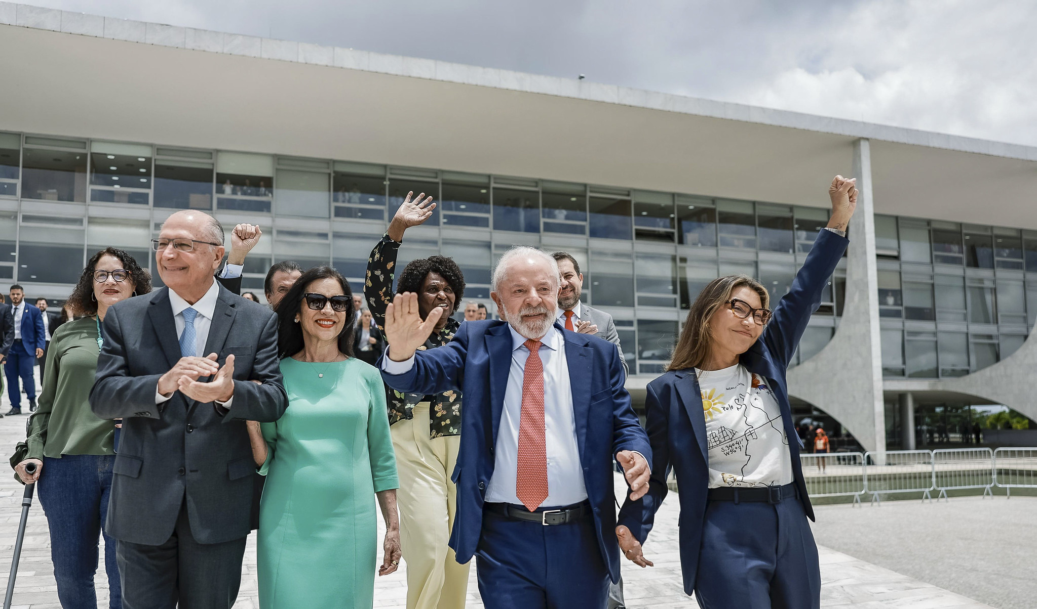 Presidente Lula e a primeira-dama Janja Silva, no ato sobre o 8 de janeiro, no Palácio do Planalto.