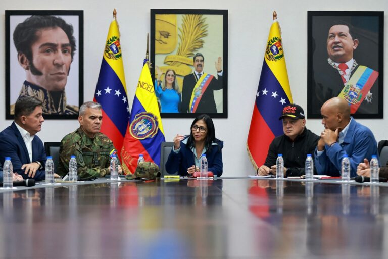 Em carta, Maduro manifesta 'apoio incondicional' ao governo de Delcy Rodríguez na Venezuela