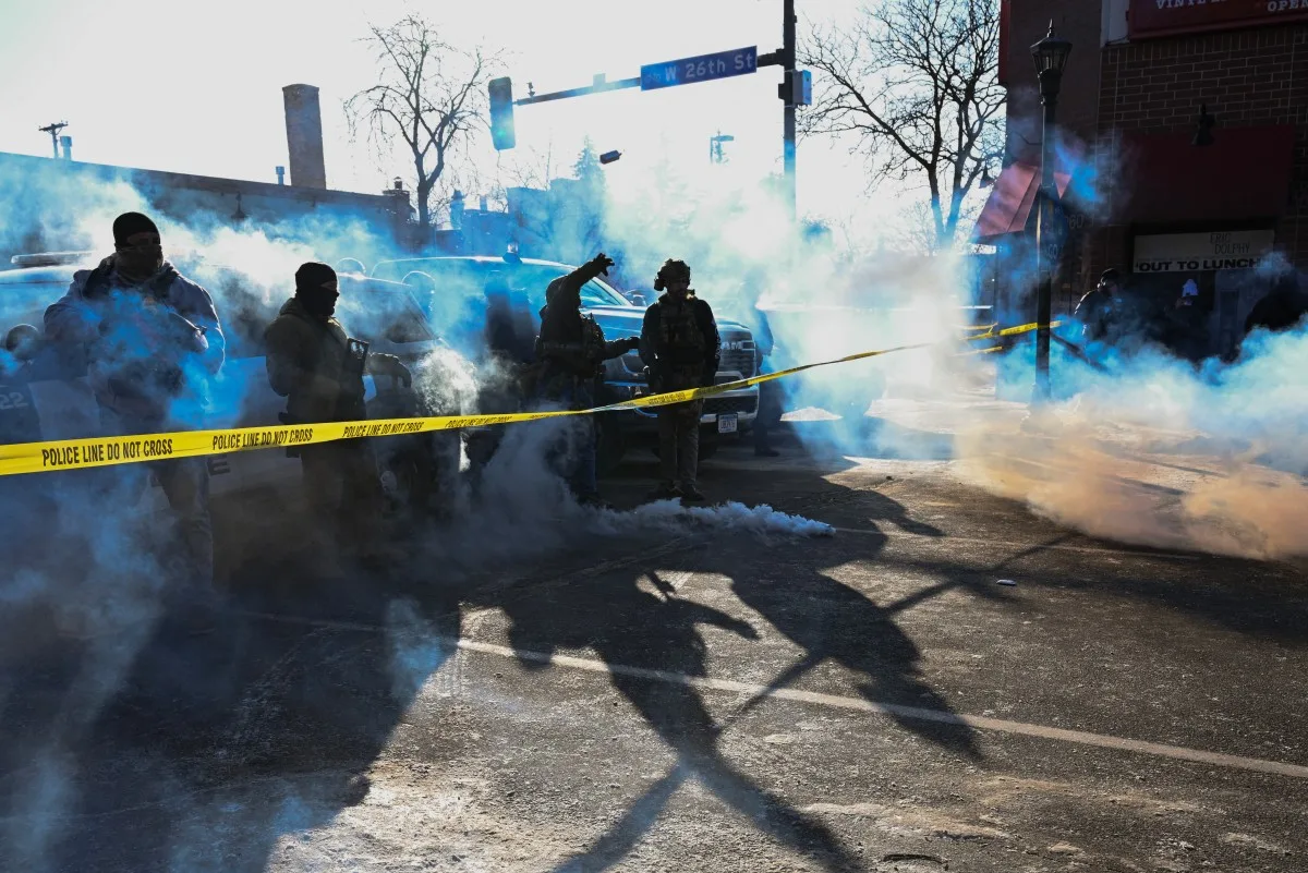 Protestos em Minneapolis foram marcados por violência do ICE