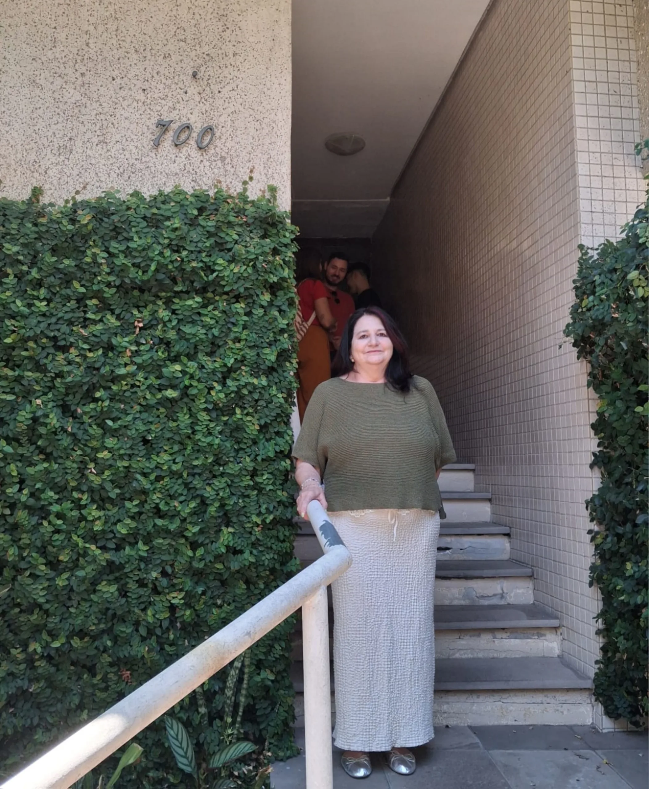 O local é comandado por Ana Zavadil, mestre em História, Teoria e Crítica de Arte e ex-curadora-chefe do Museu de Arte do Rio Grande do Sul (Margs) e do Museu de Arte Contemporânea do Rio Grande do Sul (MAC/RS)