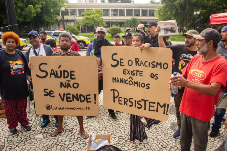 Internação Involuntária: violência e fuga do verdadeiro problema