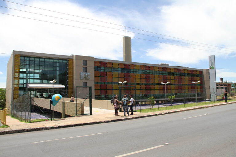 Instituto Federal de Brasília oferece oportunidades gratuitas de educação e formação