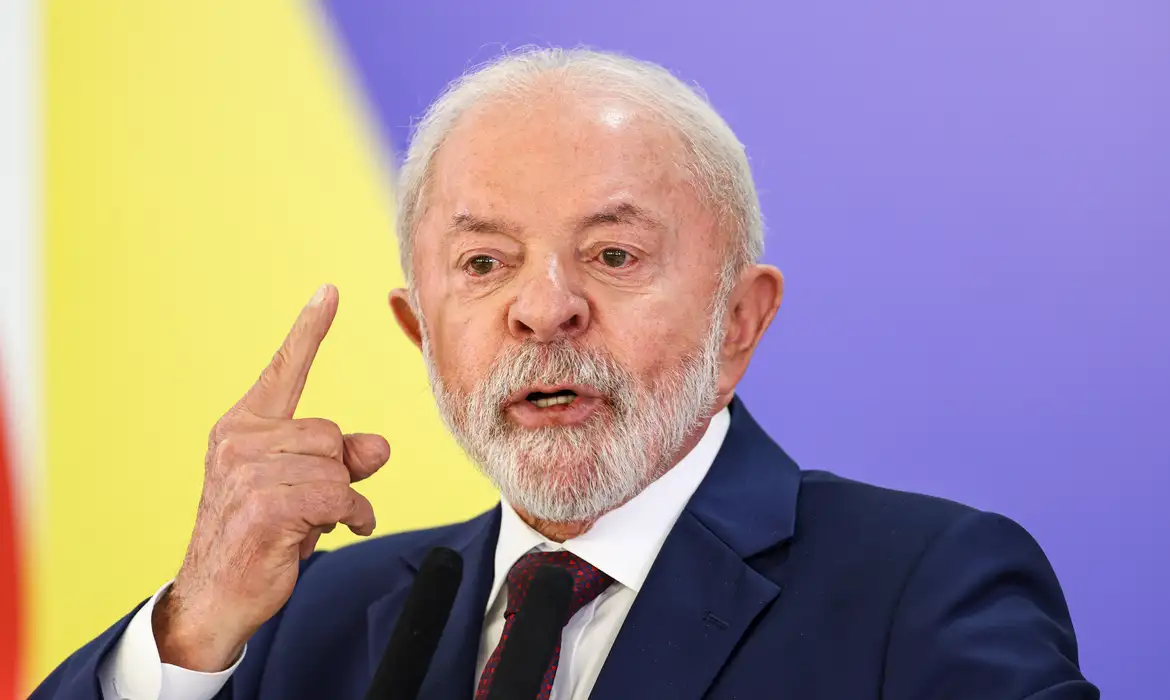 O presidente Luiz Inácio Lula da Silva dá entrevista coletiva durante café da manhã com jornalistas, no Palácio do Planalto. Foto: Marcelo Camargo/Agência Brasil© Marcelo Camargo/Agência Brasil Versão em áudio