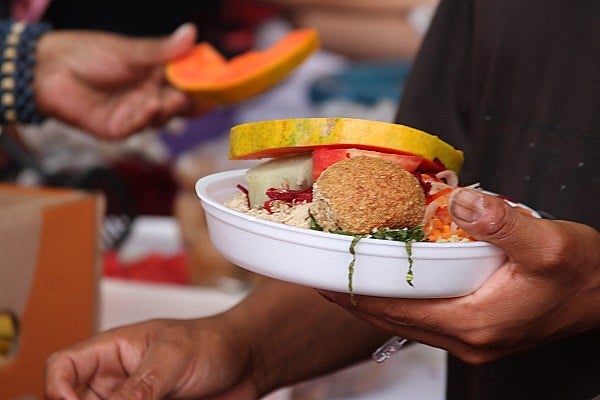 "A fome não é estratégia de política pública, e negar alimento nunca foi, nem será, solução", afirma vereadora