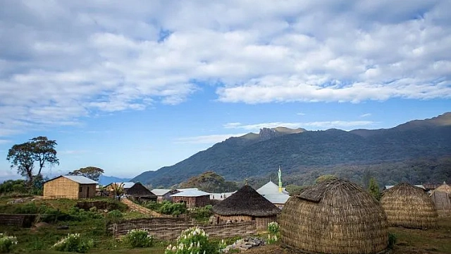 Conquista reforça a posição da África Oriental como uma região rica em marcos culturais e históricos Texto copiado de https://tvbrics.com/pt/news/unesco-inclui-festival-gifaataa-da-etiopia-na-lista-do-patrimonio-cultural-imaterial/