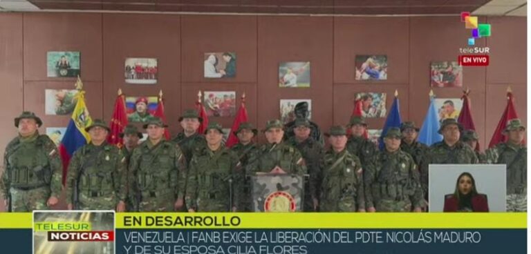 Venezuela: militares reconhecem vice como presidenta interina e exigem que EUA libertem Maduro