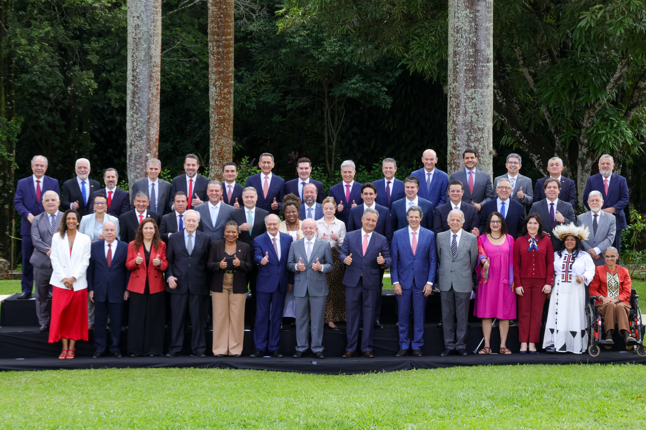 Foto oficial da última reunião ministerial de 2025, em 17 de dezembro, na Granja do Torto, em Brasília.