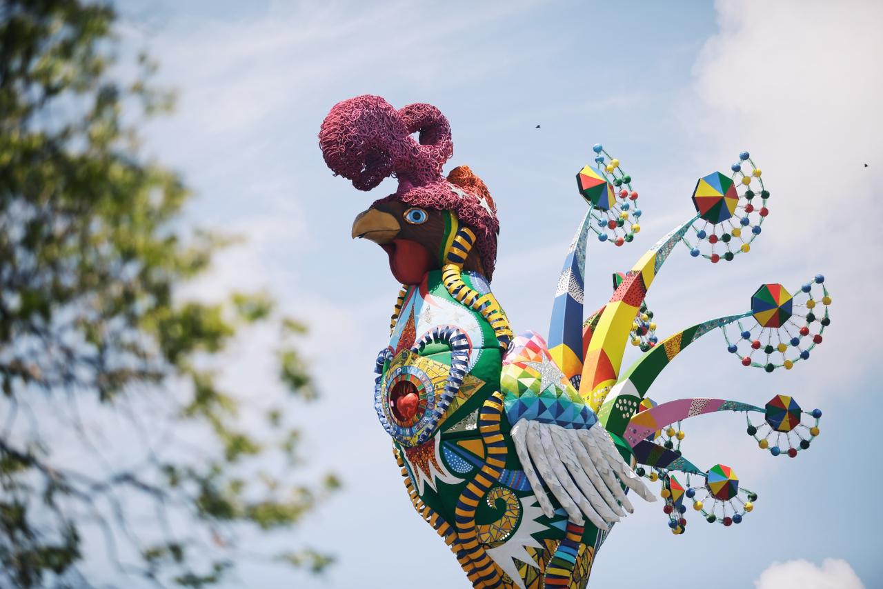 No Carnaval de 2026, o Galo da Madrugada carregou o coração de Dom Hélder Câmara