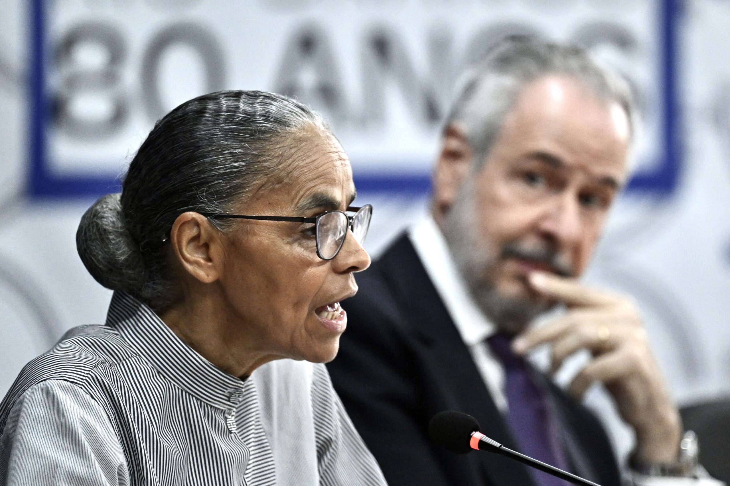 Ministra do Meio Ambiente, Marina Silva, ao lado do secretário-executivo do MMA, João Paulo Capobianco.