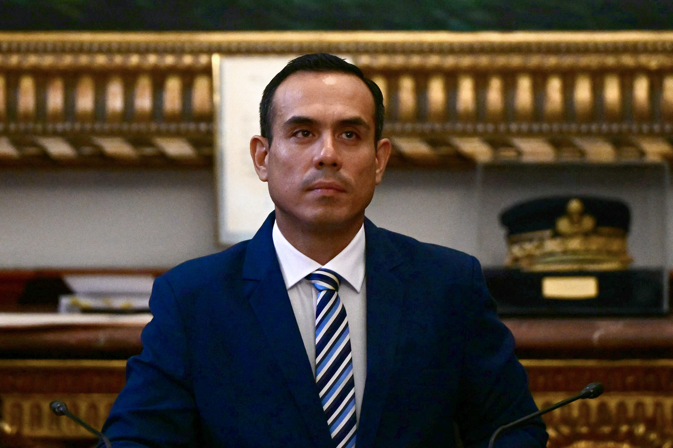 José Jerí foi destituído da Presidência por má conduta funcional e falta de idoneidade para exercer o cargo.