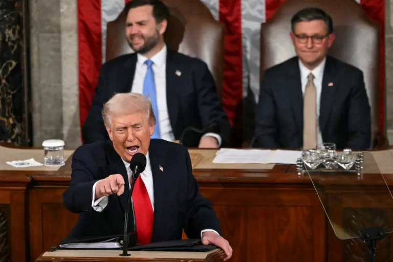 Em discurso ao Congresso, Trump celebra invasão à Venezuela, ameaça Irã e não menciona China
