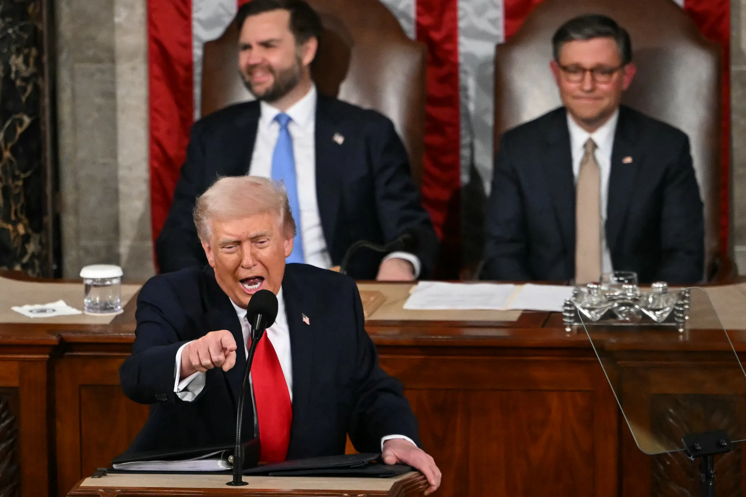 Presidente dos EUA, Donald Trump, em discurso anual na Câmara dos Representantes do Capitólio dos EUA em Washington, DC, em 24 de fevereiro de 2026.