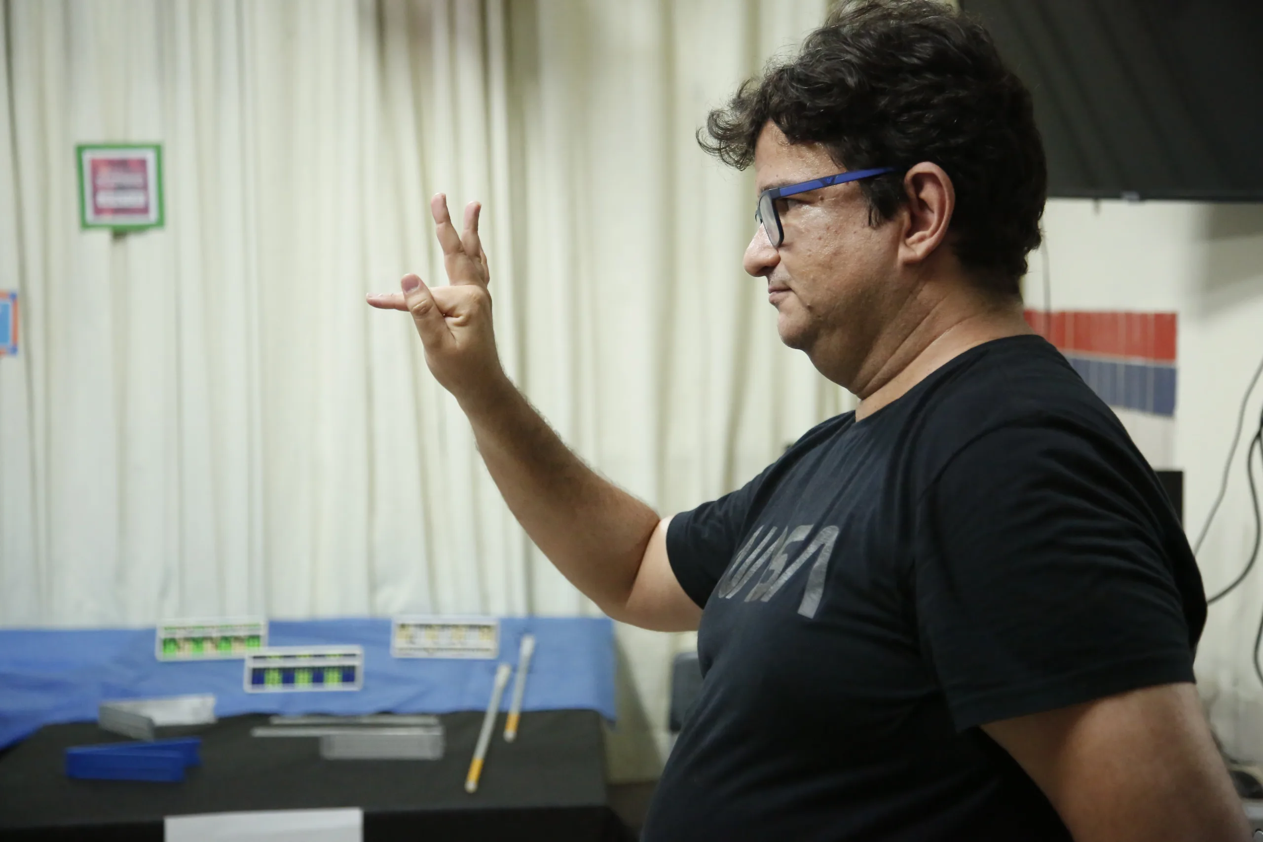 Inscrições para curso de Libras vão até esta sexta-feira (27)