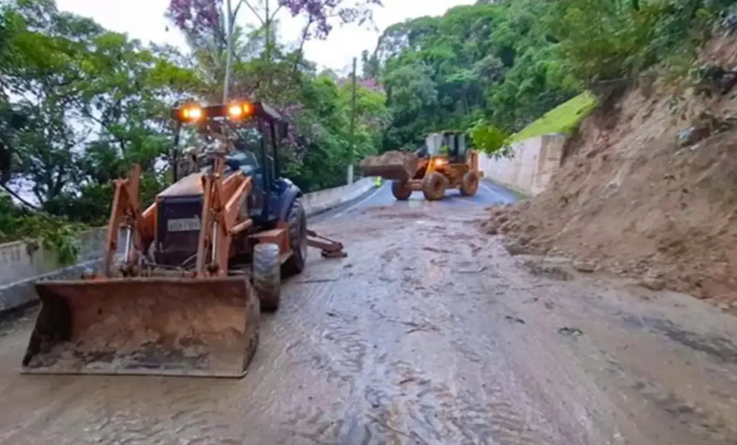 Deslizamento em Ubatuba (SP)