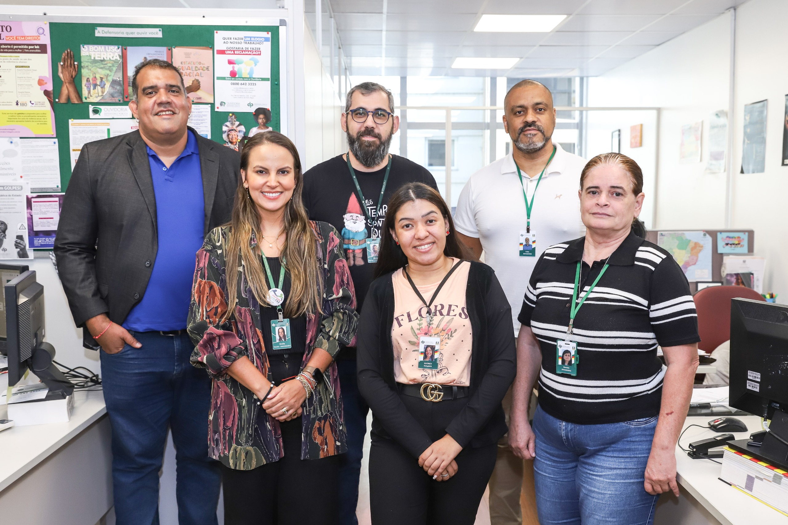 Equipe atual da Ouvidoria Externa da DPE-RS que completa 15 anos como referência nacional em controle social e defesa de direitos humanos