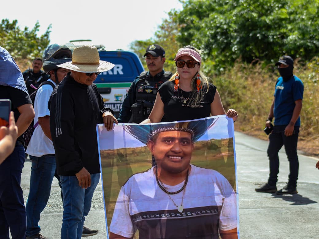 Protesto percorreu a rodovia estadual RR 203, onde o corpo de Gabriel Wapichana foi encontrado no dia 10 de fevereiro.