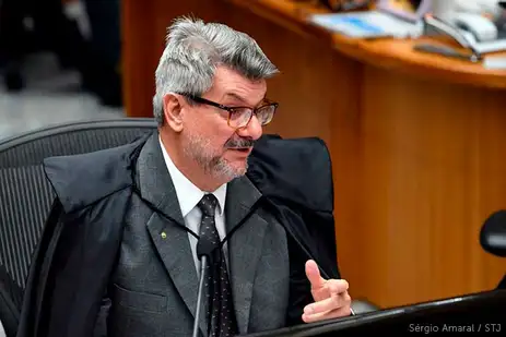 Ministro Marco Buzzi