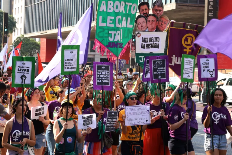 Atos pelo Dia Internacional da Mulher tomam as ruas no domingo (8); veja a programação