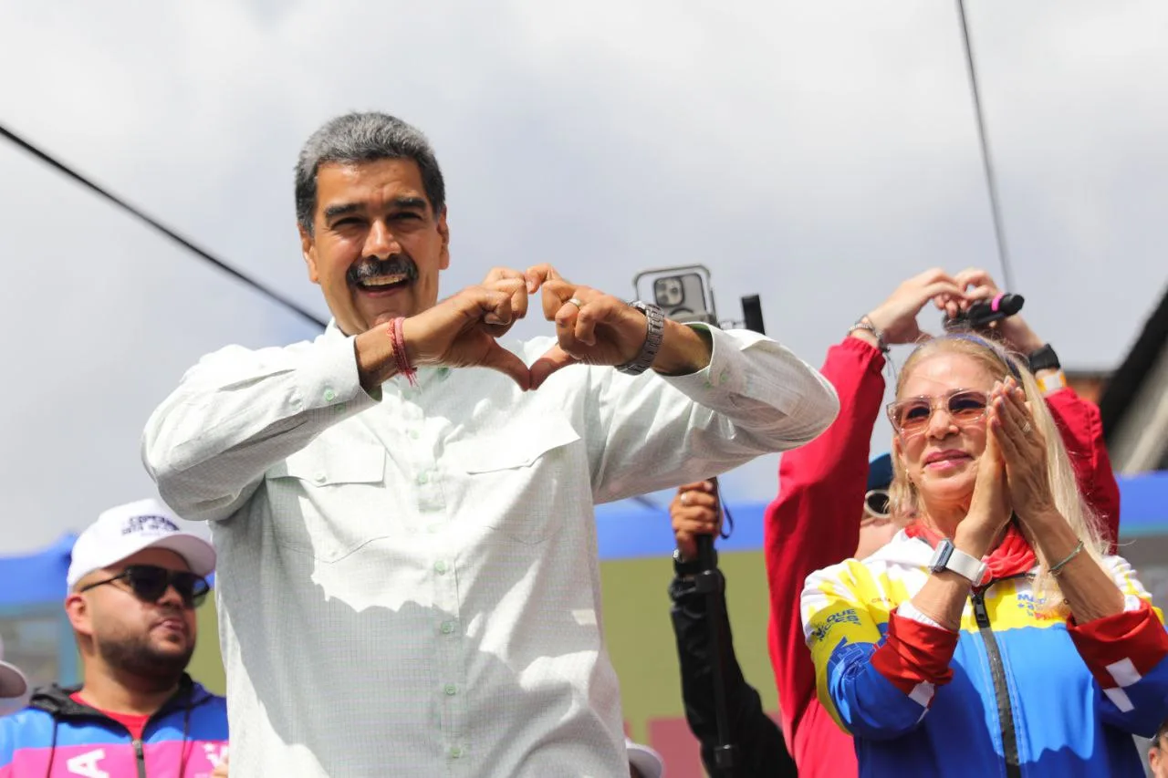 O presidente Nicolás Maduro e a deputada nacional Cilia Flores estão sequestrados pelo governo dos Estados Unidos desde o dia 3 de janeiro.
