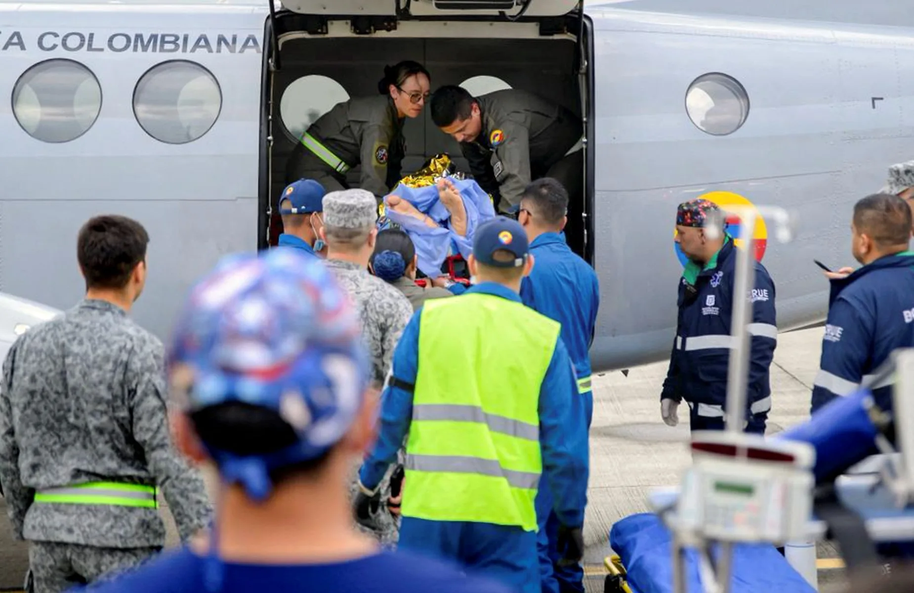Base aérea de CATAM, em Bogotá, Colômbia, após a queda de uma aeronave Hercules da Força Aérea
