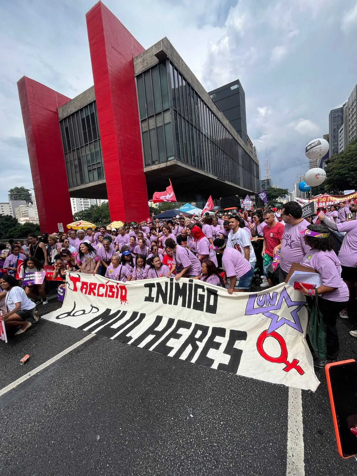 Manifestação das mulheres pelo 8M em São Paulo criticou políticas do governo paulista