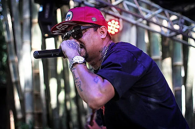 Crônica Mendes completa 25 anos de atuação profissional na cena hip-hop