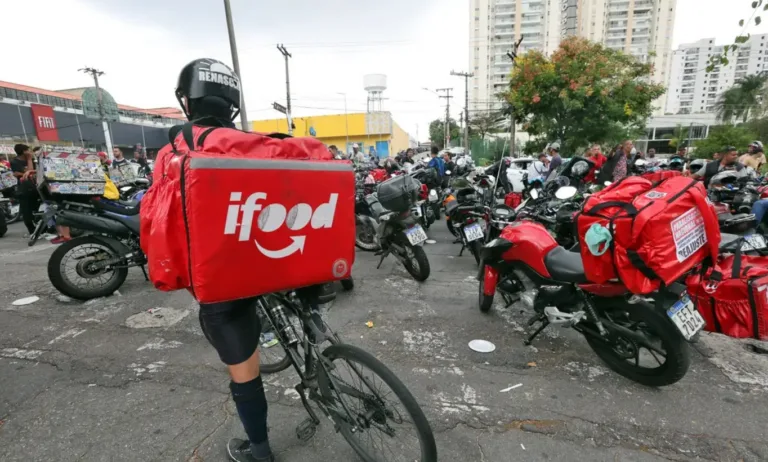 Justiça do Trabalho proíbe iFood de interferir na paralisação dos entregadores em Sorocaba (SP)