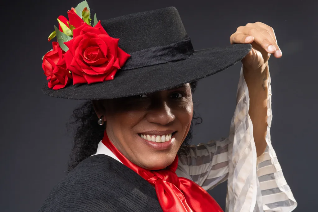 Valeria-Barcellos faz releitura contemporânea de clássicos da música tradicional gaúcha