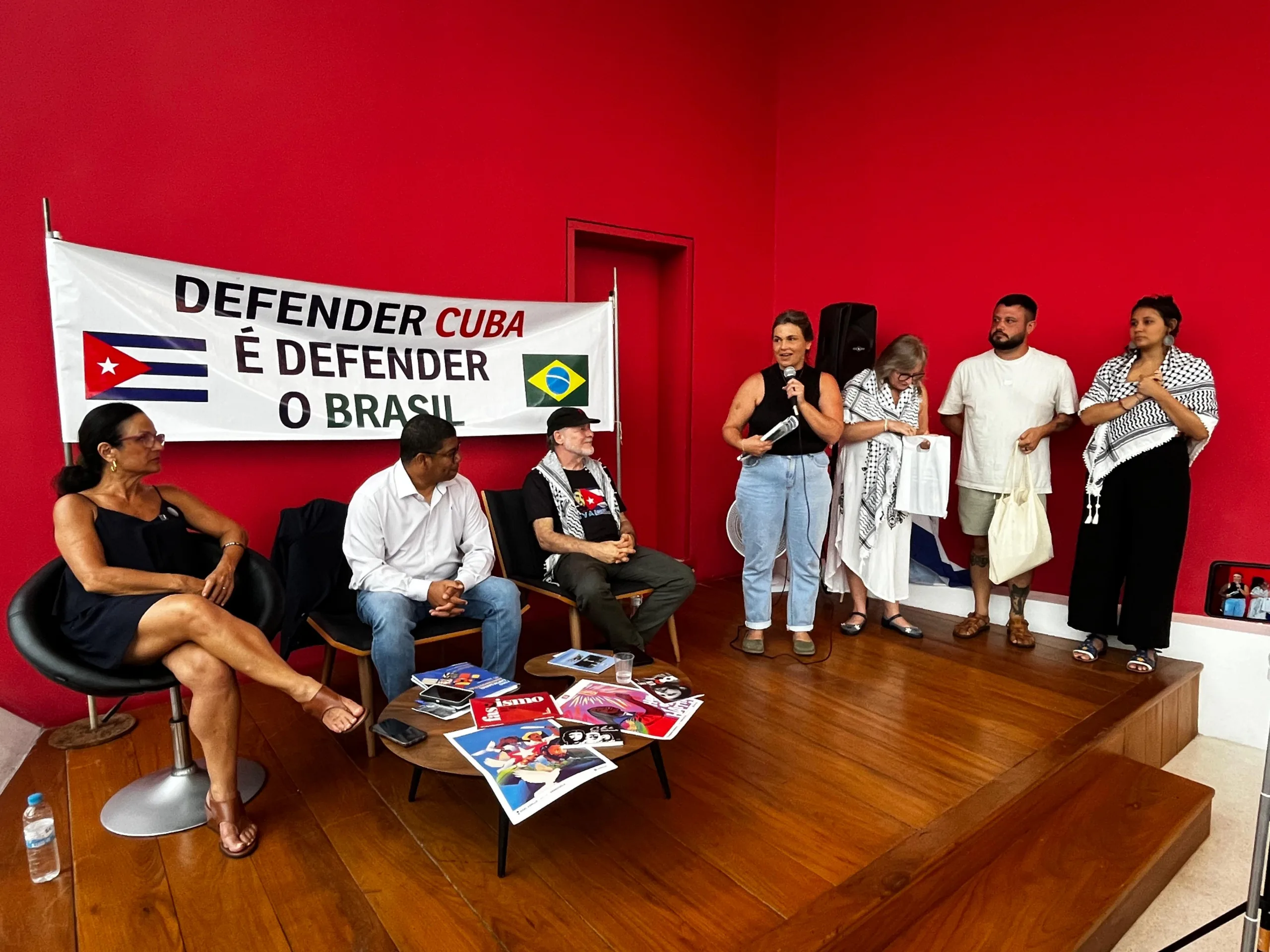 A convite do Movimento dos Trabalhadores Rurais Sem Terra (MST), Victor Cairo esteve no estado entre quinta-feira e domingo
