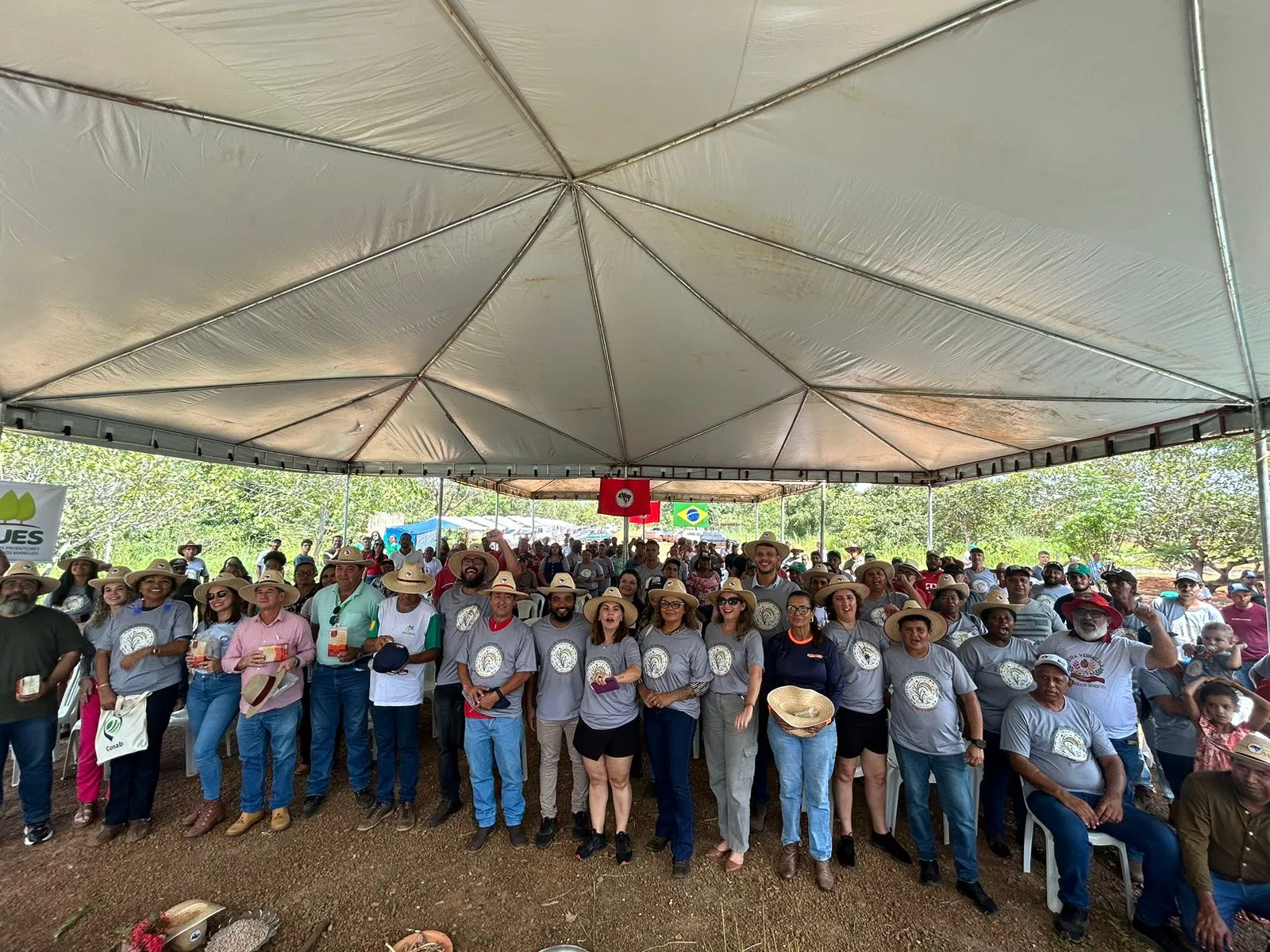 1ª Festa da Colheita do Arroz do MST DF