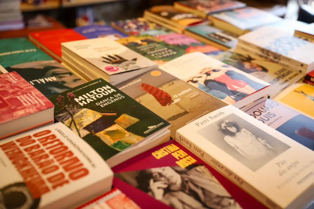 Moradores da Cidade Baixa podem alugar livros sem custo no Macun
