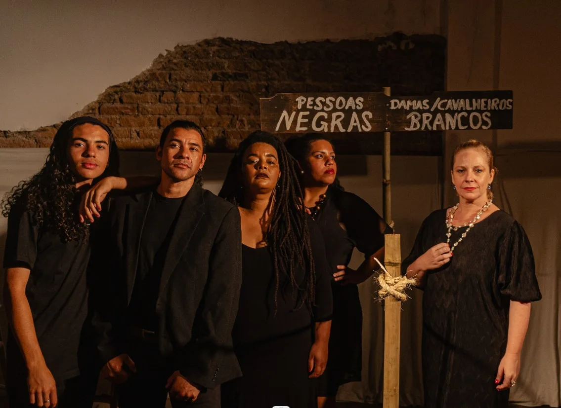 Uma das leituras da programação é "Florence", que aborda racismo e feminismo negro a partir da história de uma mãe que decide apoiar a carreira artística da filha