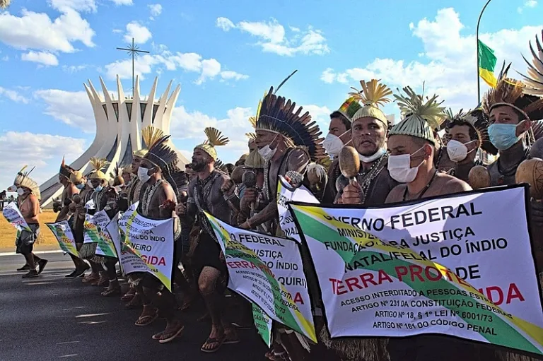 Ruralistas querem marcos temporais indígena e quilombola e fim do programa de reforma agrária