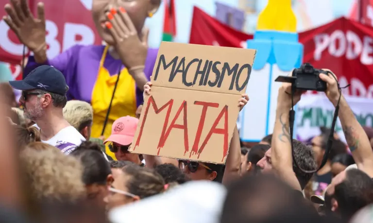A extrema direita em guerra contra as mulheres