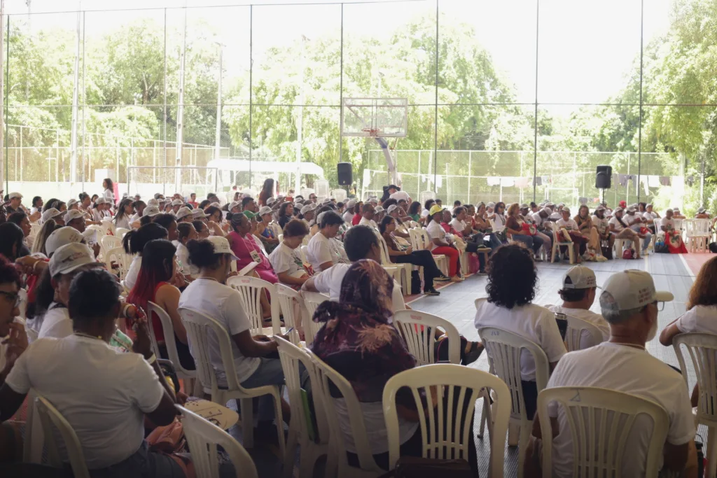 O 1º Encontro Nacional do Mãos Solidárias, no Recife (PE), reuniu centenas de militantes de 20 estados brasileiros