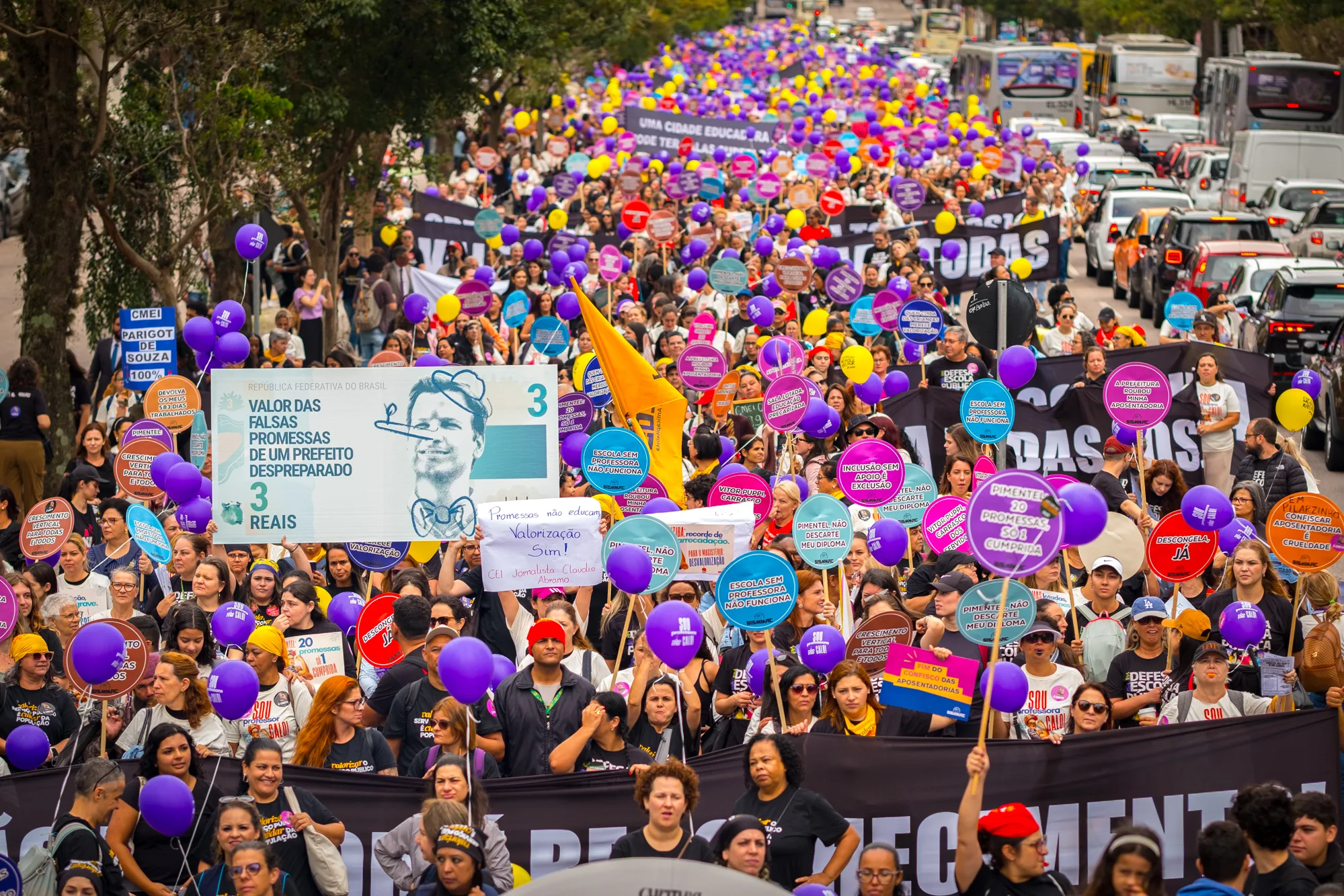 Greve dos Servidores Municipais de Curitiba (08/04/26).