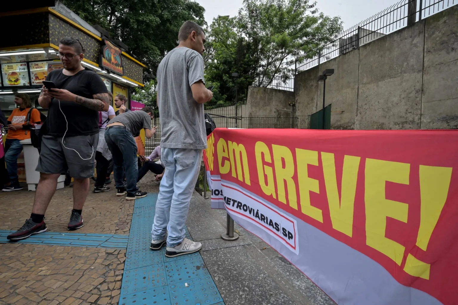 https://www.brasildefato.com.br/wp-content/uploads/2026/04/AFP__20231128__346C8FN__v1__MidRes__BrazilTransportMetroStrike-1536x1023.webp