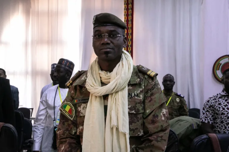 Rússia seguirá no Mali, que se despede de ministro assassinado por jihadistas