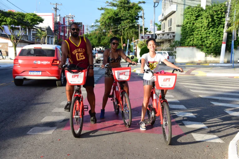 Bicicletas gratuitas ampliam mobilidade e acesso à cidade em Maricá