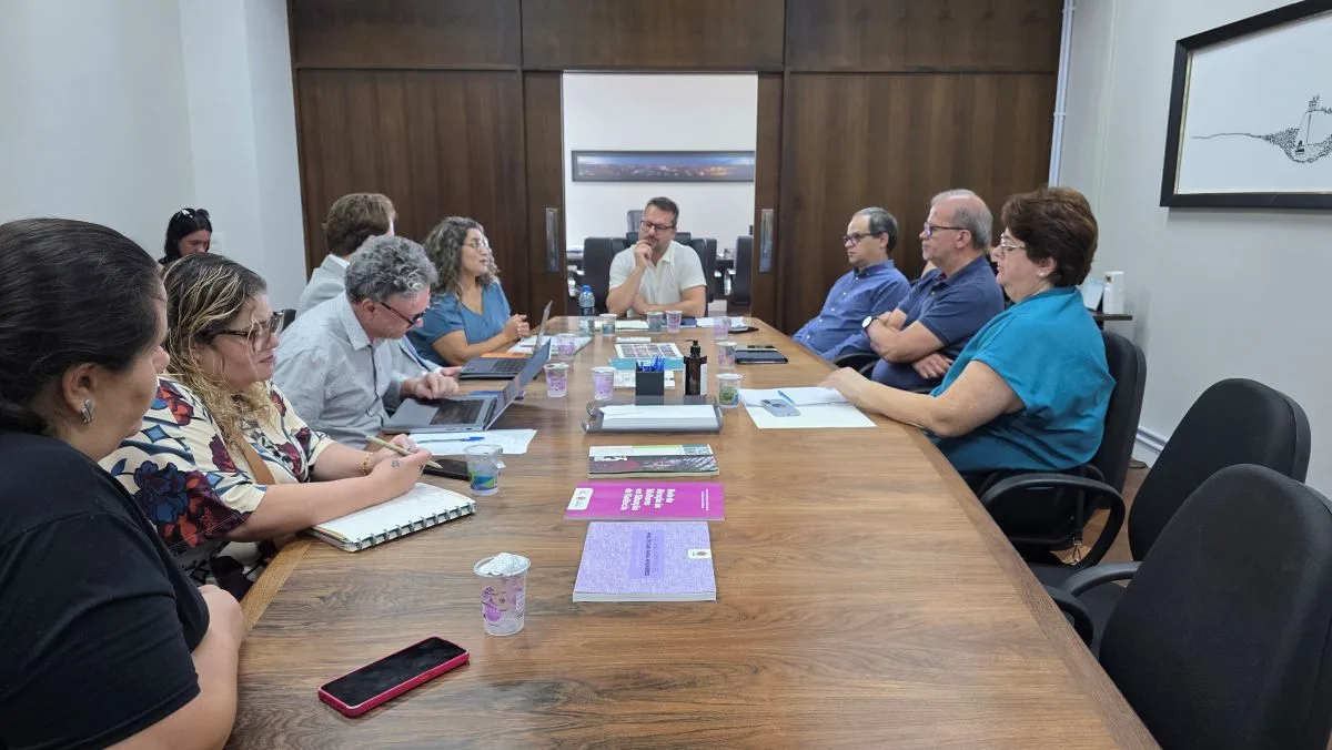 Sismmuc em reunião emergencial com a prefeitura não apresenta avanços