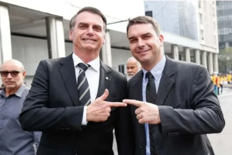 Valor que Flávio pediu a Vorcaro para filme é 4 vezes maior que orçamento de 'O Agente Secreto'