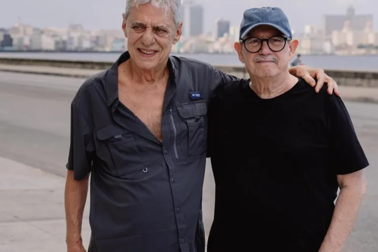 Chico Buarque e Silvio Rodríguez são amigos há mais de cinco décadas