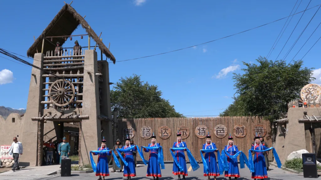 Recepção tradicional mongol no Condado de Wenquan, na Prefeitura Autônoma Mongol de Bortala, no noroeste de Xinjiang.