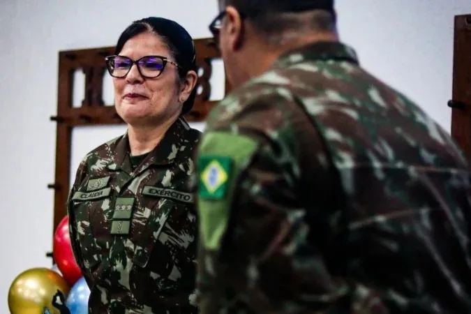 Cláudia Lima Gusmão Cacho