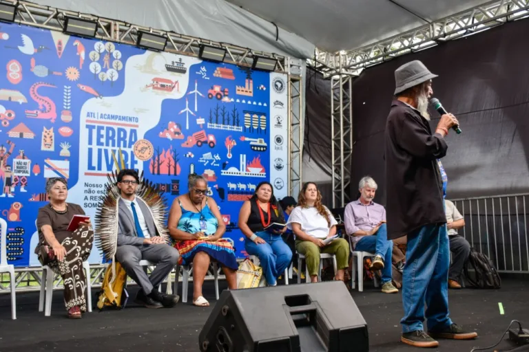 Plenária no ATL defende criação de Comissão Indígena da Verdade para investigar violências