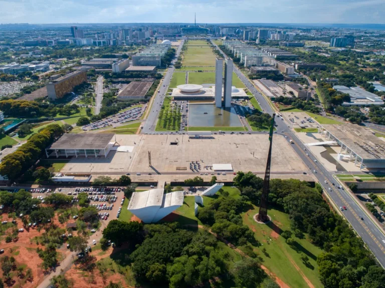 Confira o que abre e fecha no feriado de Nossa Senhora Aparecida no Distrito Federal