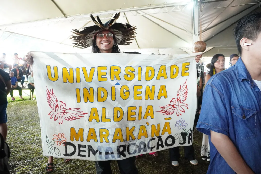 Segundo o IBGE, estudantes indígenas somam 1,7 milhão em universidades federais