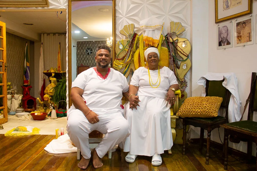 Pai Júnior de Xangô e Mãe Graça de Oxum na Casa Oxum de Taladê