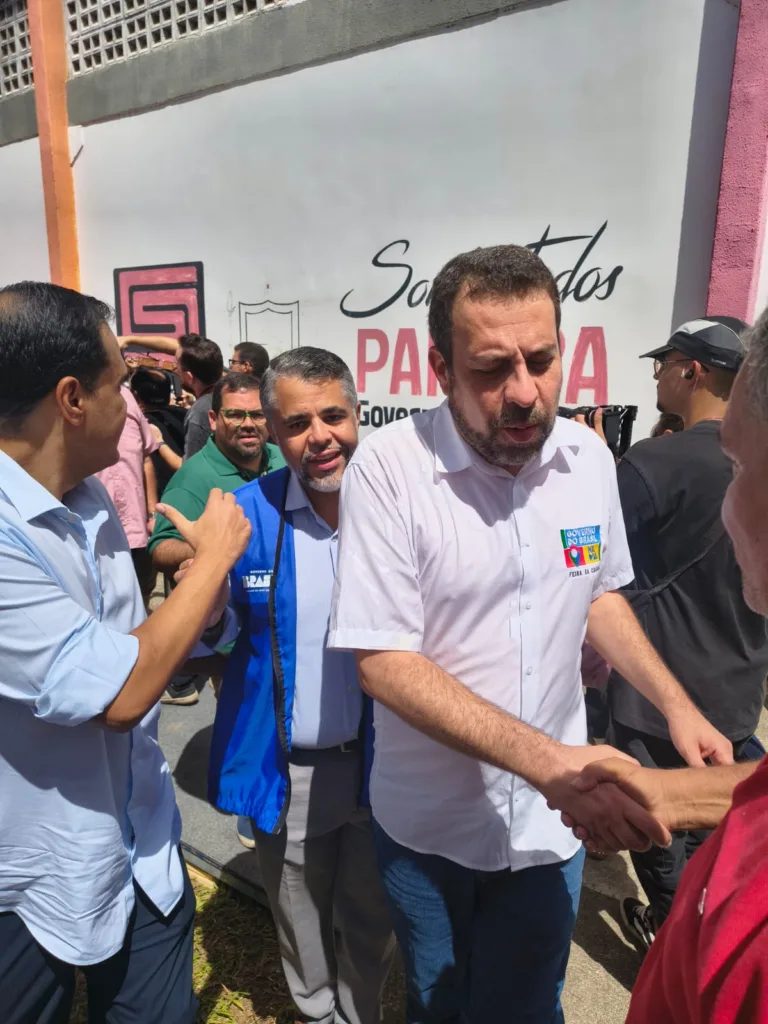 'Não existe bolsonarismo democrático', diz Boulos em João Pessoa