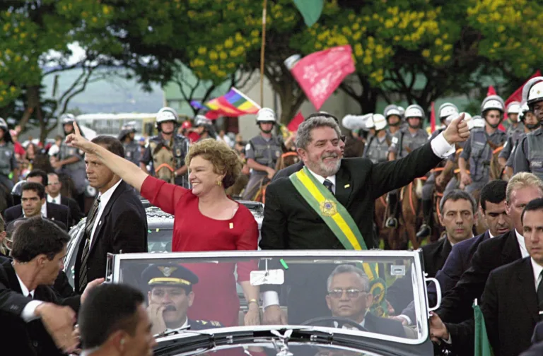 O Brasil que elegeu Lula pela primeira vez é o mesmo que o reelegeu em 2022?